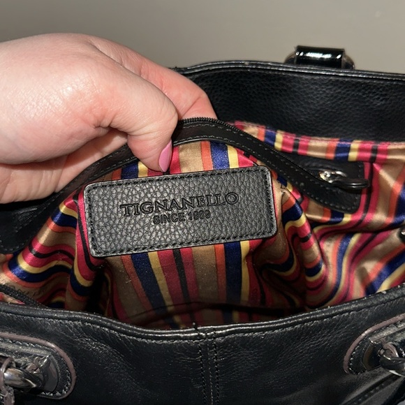 Tignanello Black Leather Large Tote EUC - Picture 7 of 11